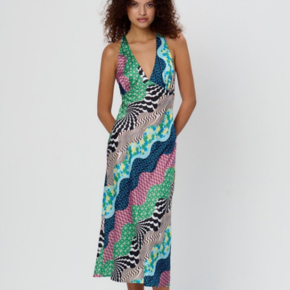 Sleeveless V-Neck Multicolor Wave-Pattern Midi Dress